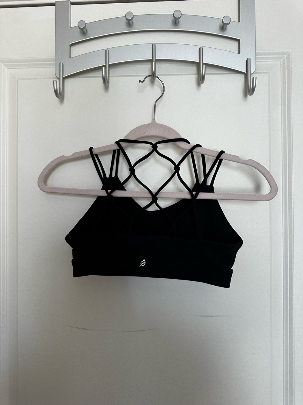 P'tula Jenna Sports Bra in Black - Picture 2 of 3